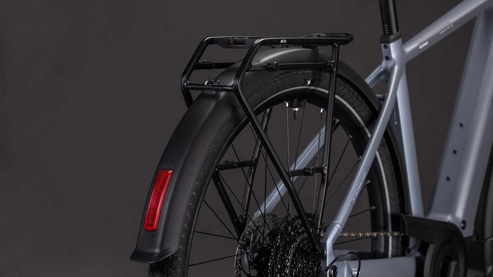 111200-Cube-Touring-Hybrid-Pro-800-pearlgrey-n-grey-2026-EBike-Trekkingrad-Herren-03_1920x1920